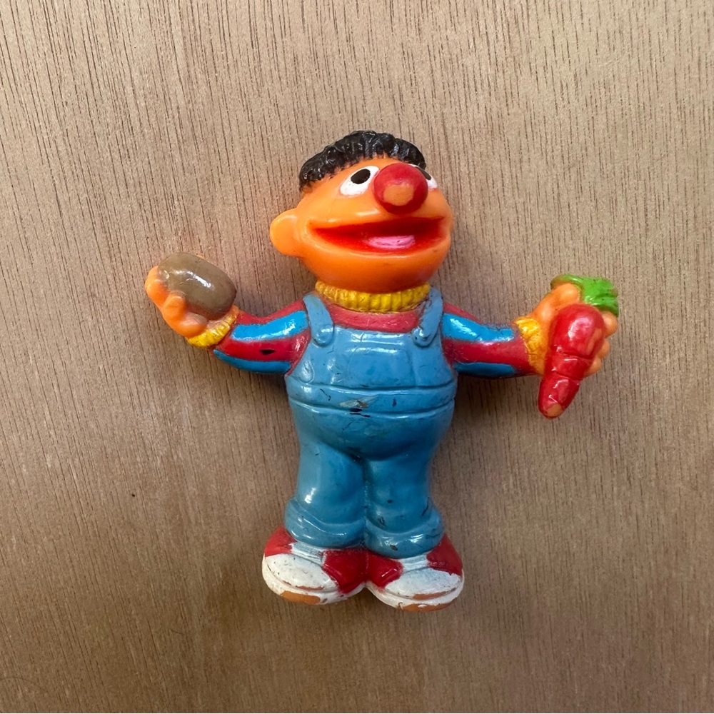 Vintage 90’s Ernie Sesame Street 2” JHP Solid Kids Toy Figure